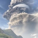 As incríveis imagens da erupção vulcânica no Caribe