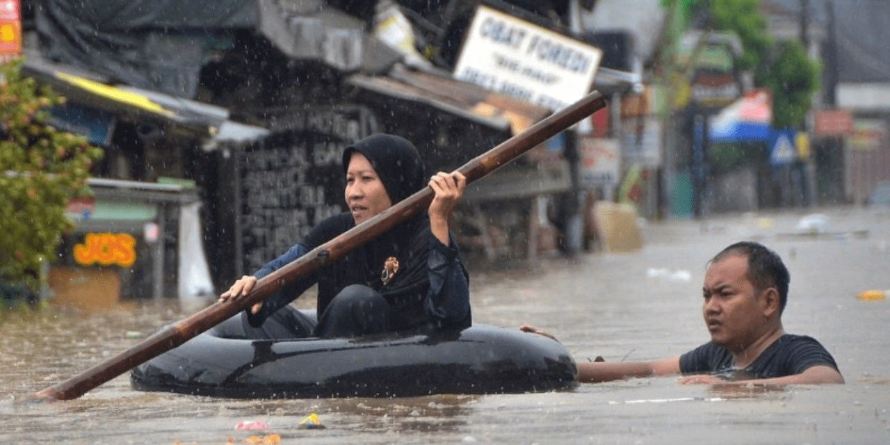 <span class="entry-title-primary">Desastre na Ásia por inundações</span> <h2 class="entry-subtitle">Inundações em algumas áreas da Indonésia e Timor Leste são descritas como as piores em mais de quatro décadas </h2>