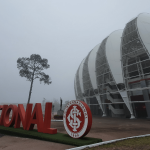 Domingo de Grenal começa com nevoeiro