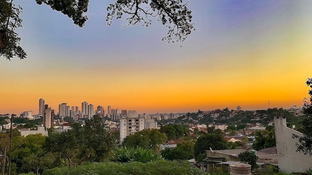 Veja a previsão do tempo para este domingo (16/5)