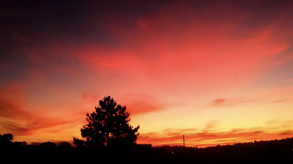 <span class="entry-title-primary">Frio à noite veio para ficar por um bom tempo</span> <h2 class="entry-subtitle">Padrão de tempo seco com alimentação de ar frio trará mínimas baixas ao menos até o dia 20 deste mês</h2>