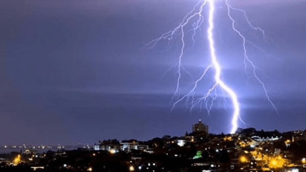 Vai ter raio em Porto Alegre?