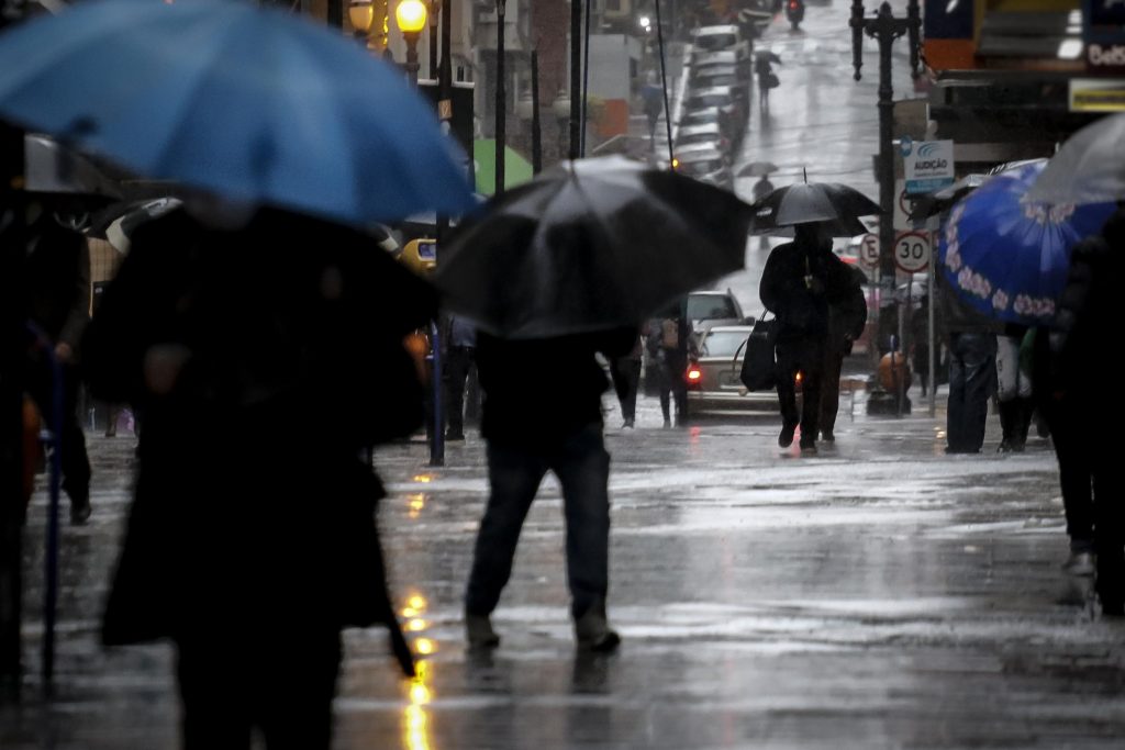 Chuva retorna ao Sul do Brasil nesta semana