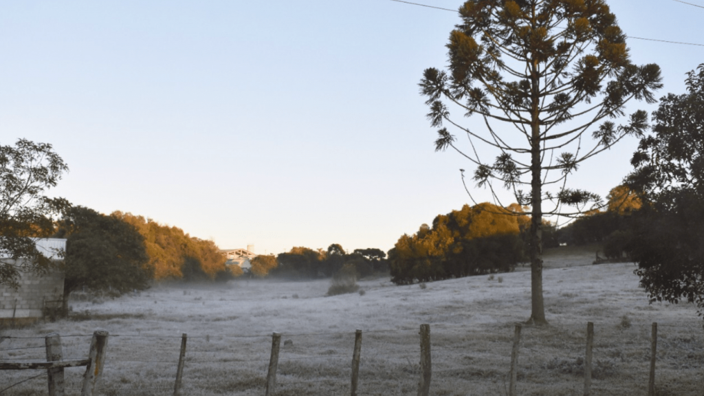 Frio começa a perder força e vem chuva