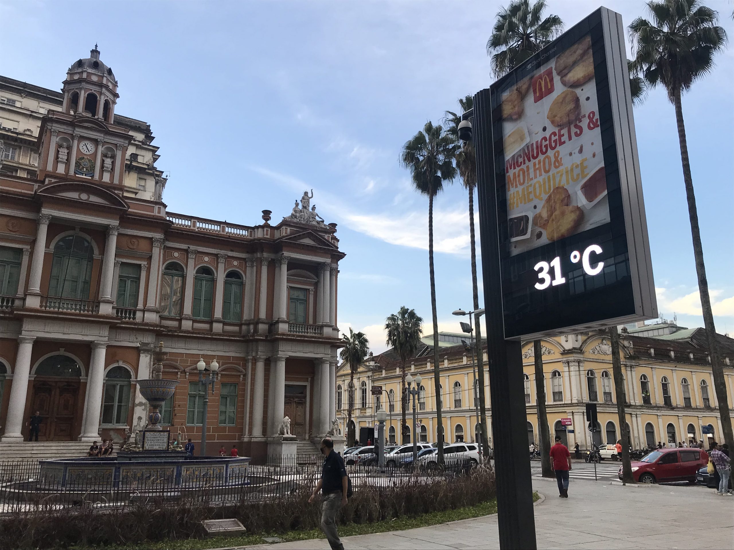 <span class="entry-title-primary">Porto Alegre tem um dos dias mais quentes da história em junho</span> <h2 class="entry-subtitle">Raramente a temperatura atinge em junho o patamar observado neste sábado </h2>
