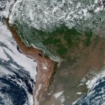 Grande parte da América do Sul sem nuvens