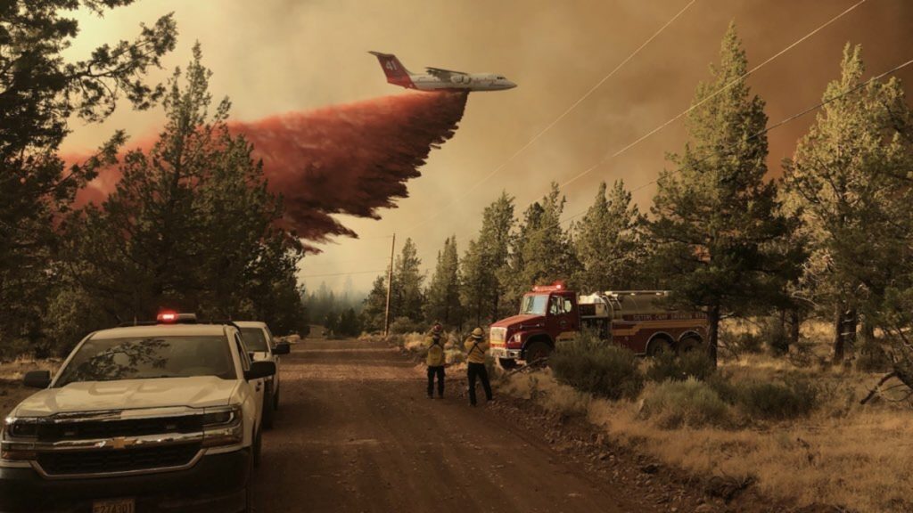 “Parede de fumaça” avança por Estados Unidos e Canadá
