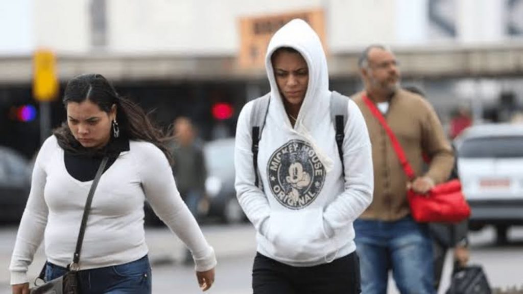 Frio intenso na cidade de São Paulo