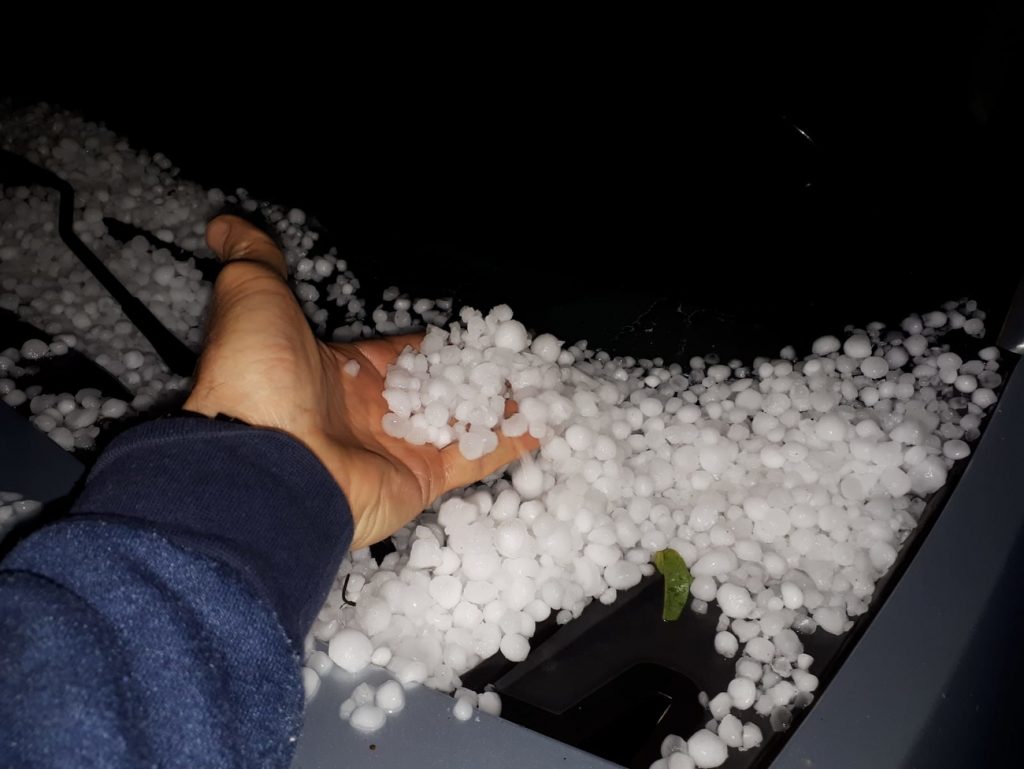 Temporais causam estragos antes da onda de frio