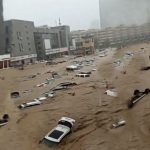 O dilúvio de “mil anos” em Zhengzhou, as imagens e as causas