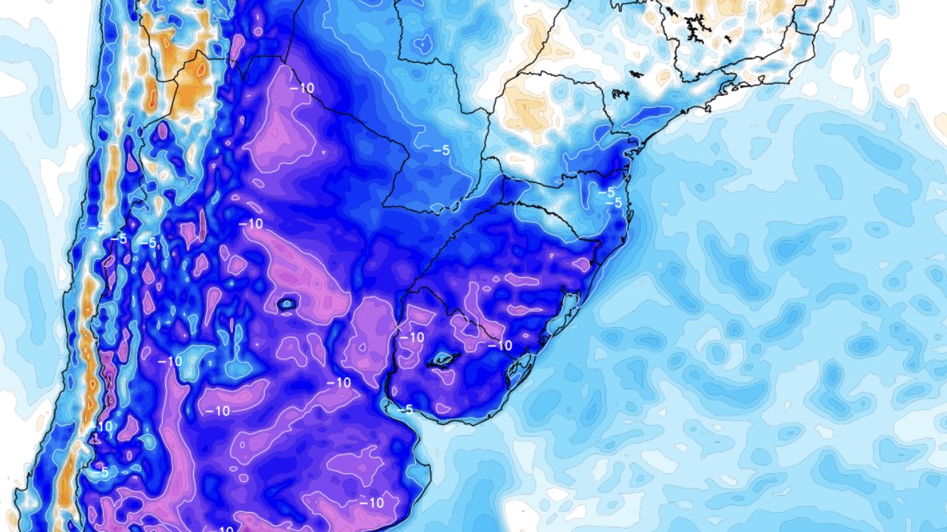 <span class="entry-title-primary">Clima de inverno está de volta e frio vai aumentar</span> <h2 class="entry-subtitle">Parte mais intensa da massa de ar frio avança pelo Rio Grande do Sul nas próximas horas e intensifica o frio no estado gaúcho </h2>