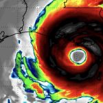 Furacão monstro a caminho dos Estados Unidos