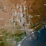São Paulo tem precipitação de fuligem por queimadas