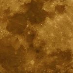 Lua dá espetáculo no céu do Sul do Brasil