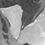 Iceberg sem rumo na Antártida