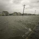 Furacão Ida reverte curso do Rio Mississippi em sua foz