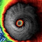 Segundo pior furacão do ano no Atlântico traz imagens incríveis