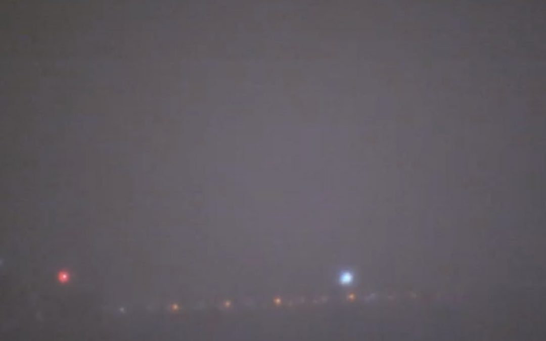 Diálogo mostra tensão durante tentativa de pouso sob temporal em Porto Alegre Voo da Copa Airlines não conseguiu pousar em Porto Alegre e alternou para Florianópolis pela tempestade no começo da madrugada