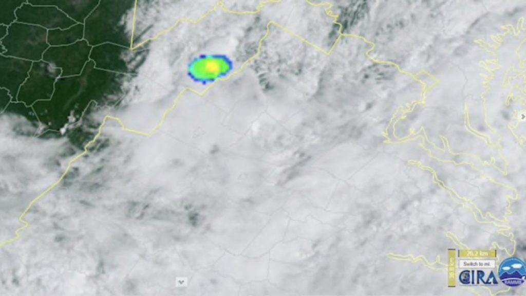 Satélite e câmeras registram queda de meteoro nos Estados Unidos