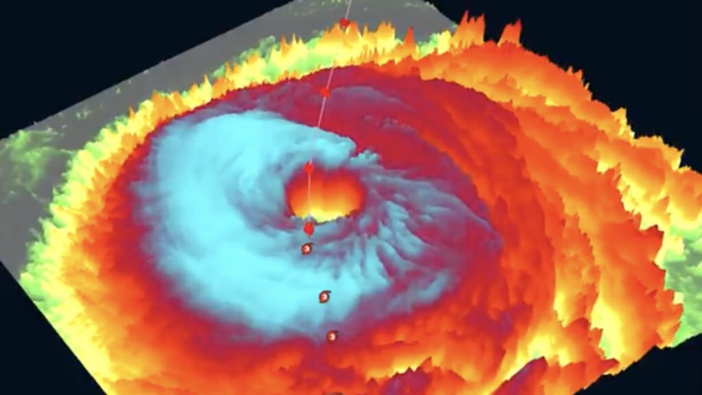 <span class="entry-title-primary">O incrível olho do furacão Larry</span> <h2 class="entry-subtitle">Larry é um tipo diferente de furacão chamado de anular em que o olho da tempestade é gigantesco e o aspecto do ciclone muito circular</h2>