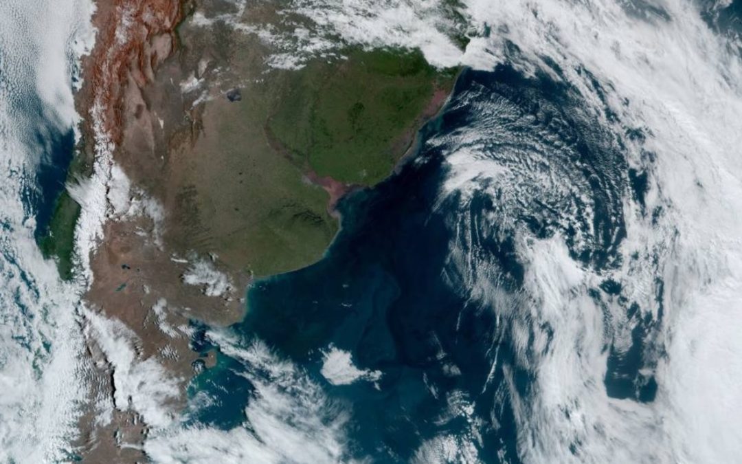 Ciclone impulsiona ar frio, temperatura cai e tempo abre com sol Rio Grande do Sul teve temperatura baixa nesta quarta-feira no Oeste e no Sul com ingresso de massa de ar frio