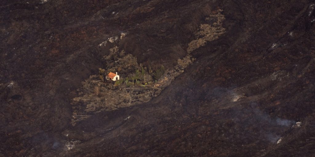 A “Casa Milagre” que escapou da erupção do vulcão em La Palma
