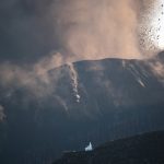 Colapsa parte do vulcão Cumbre Vieja em La Palma