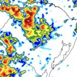 Centro de baixa pressão reforça instabilidade com risco de granizo neste começo de semana