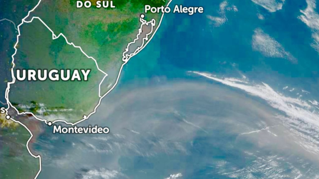 Nuvem de poeira da Patagônia alcança o Sul gaúcho