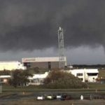 Tornado atinge o aeroporto da cidade australiana de Brisbane
