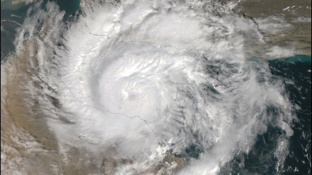 Un ciclón en medio del desierto trae lluvia durante cinco años en un día