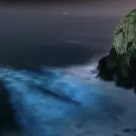 Fotógrafo registra o mar iluminado por microrganismos na costa gaúcha