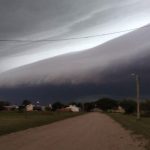 Chuva e temporais da Argentina começam a ingressar no Sul do Brasil