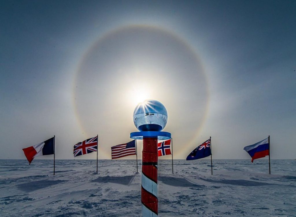 Cientistas registram halo solar no Polo Sul