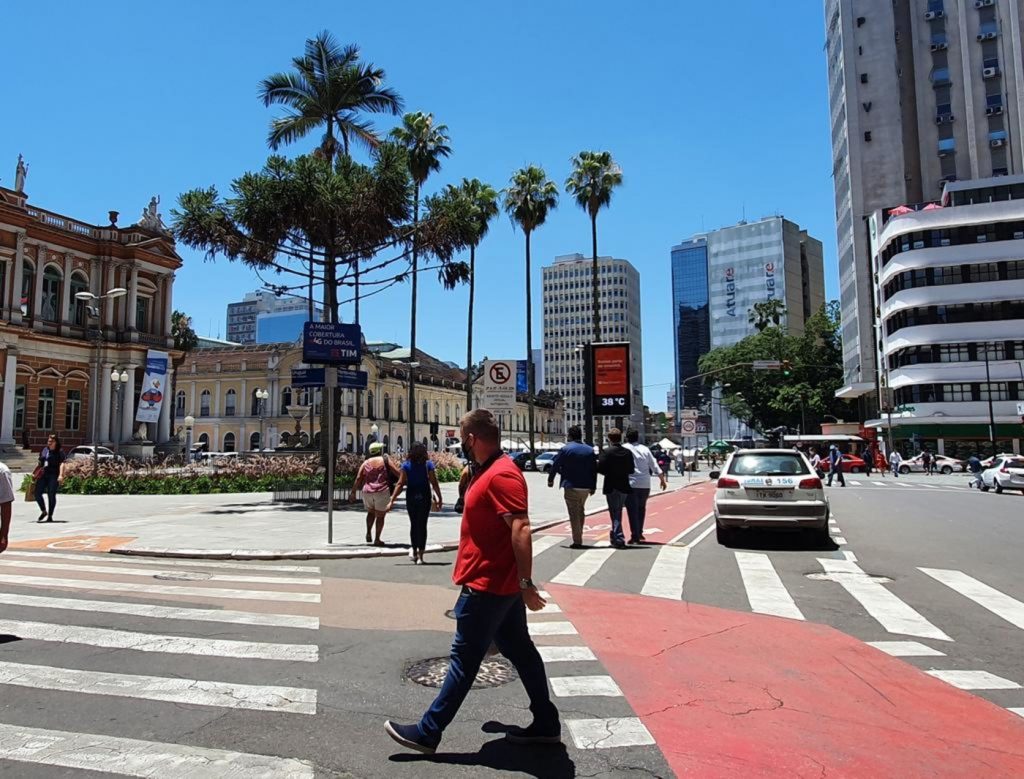Porto Alegre registra dia mais seco em novembro em uma década