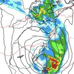 Formação de ciclone muda o tempo hoje com chuva e temporais