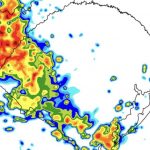 Frente fria traz chuva e risco de temporal após calor de 37ºC