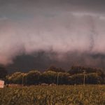 Tempestade traz tornado, danos, morte e imagens assustadoras na Argentina