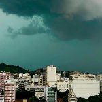 Chuva volumosa pode trazer alagamentos e deslizamentos no Sudeste