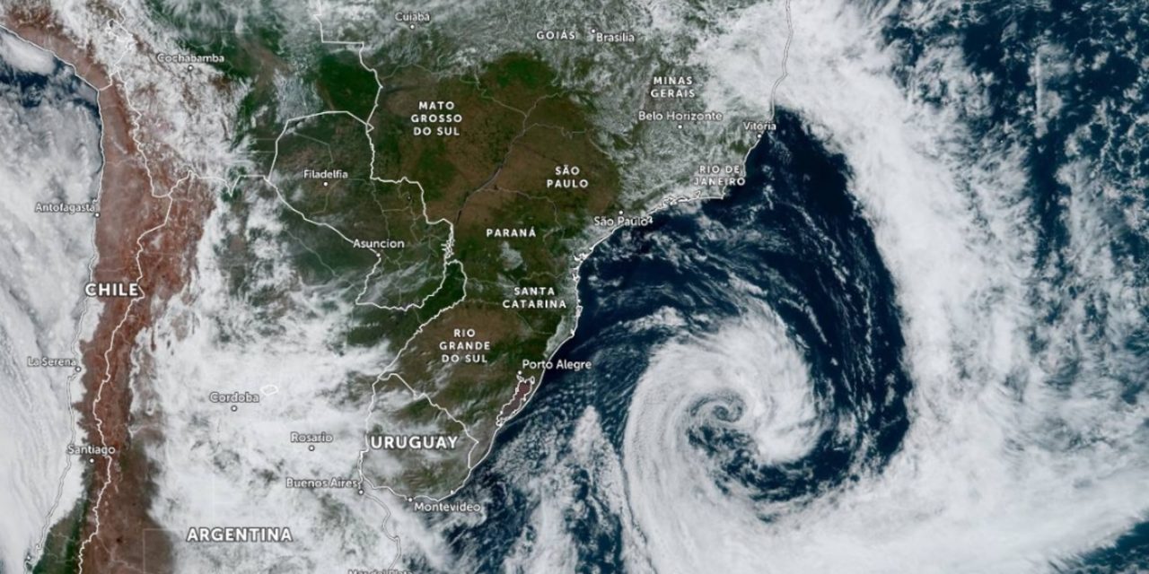 <span class="entry-title-primary">Enorme ciclone na costa do Sul do Brasil vira tempestade subtropical Ubá</span> <h2 class="entry-subtitle">Centro de baixa pressão surgiu no litoral do Rio de Janeiro, avançou para o Sul como ciclone e virou a tempestade subtropical Ubá</h2>