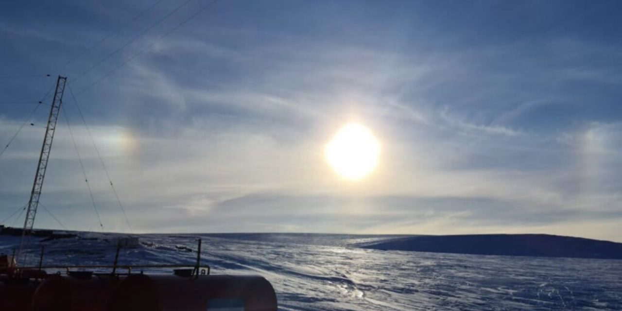 <span class="entry-title-primary">Recordes de temperatura alta em base polar na Antártida</span> <h2 class="entry-subtitle">Base polar argentina mais ao Sul da Antártida anotou recordes de temperatura mínima e máxima mais altas ontem</h2>