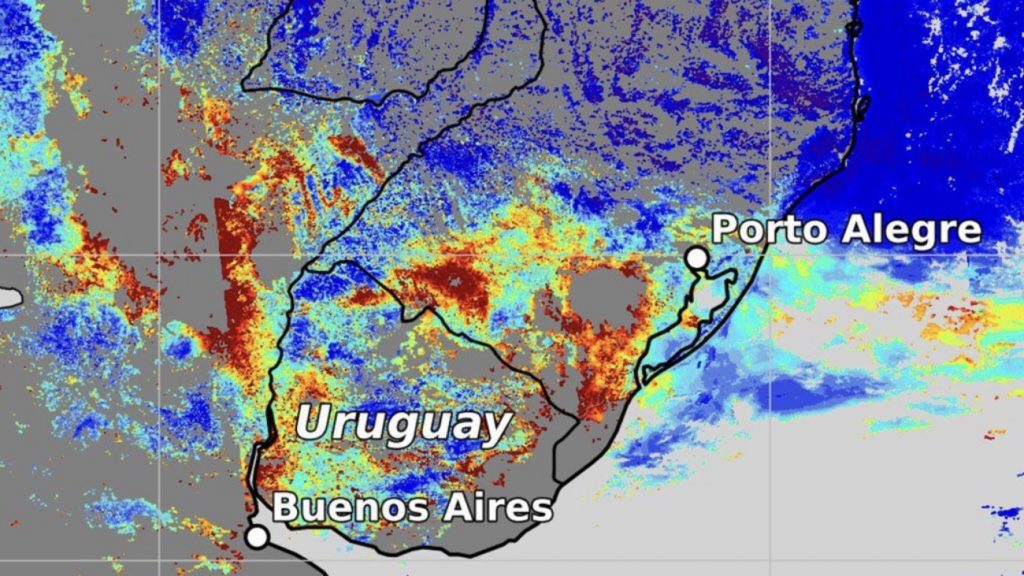 Satélites da NOAA registram fumaça de incêndios no RS