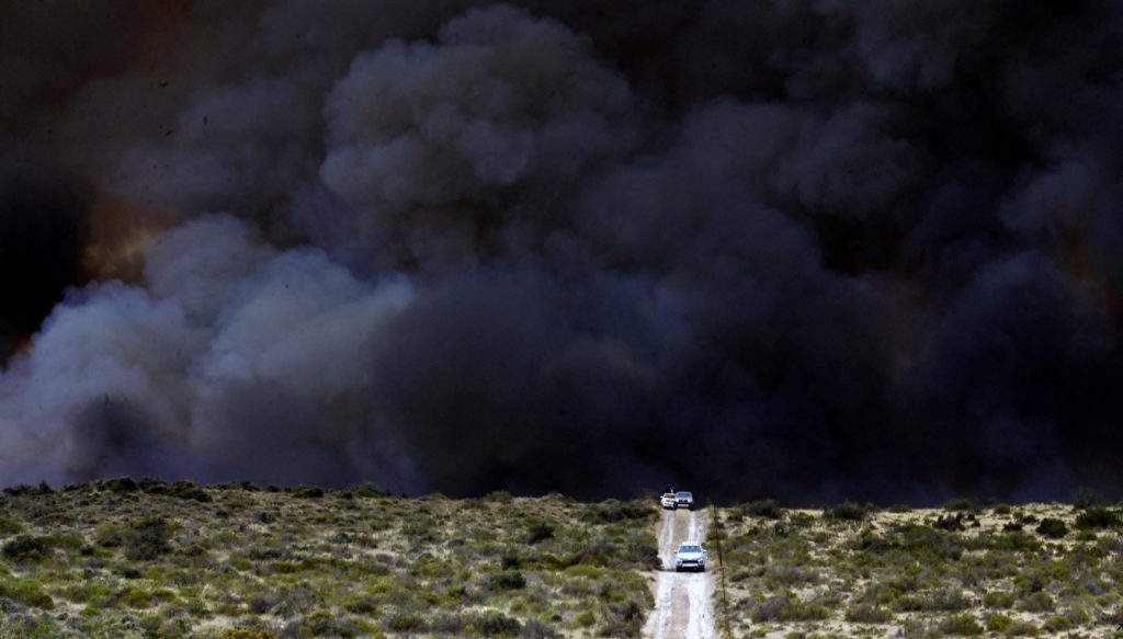 Argentina declara emergência por fogo em meio à onda de calor “bestial”