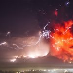 Vulcão em Tonga gerou 200 mil raios em apenas uma hora