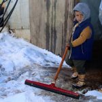 Frio e neve levam miséria a milhões atingidos pela guerra na Síria