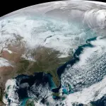 Rara imagem mostra grande área da América do Norte sob neve