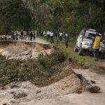 Ciclone Batsirai mata mais de 20 pessoas antes de se afastar de Madagascar