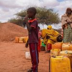 Pior seca em 40 anos faz 13 milhões passarem fome no Chifre da África