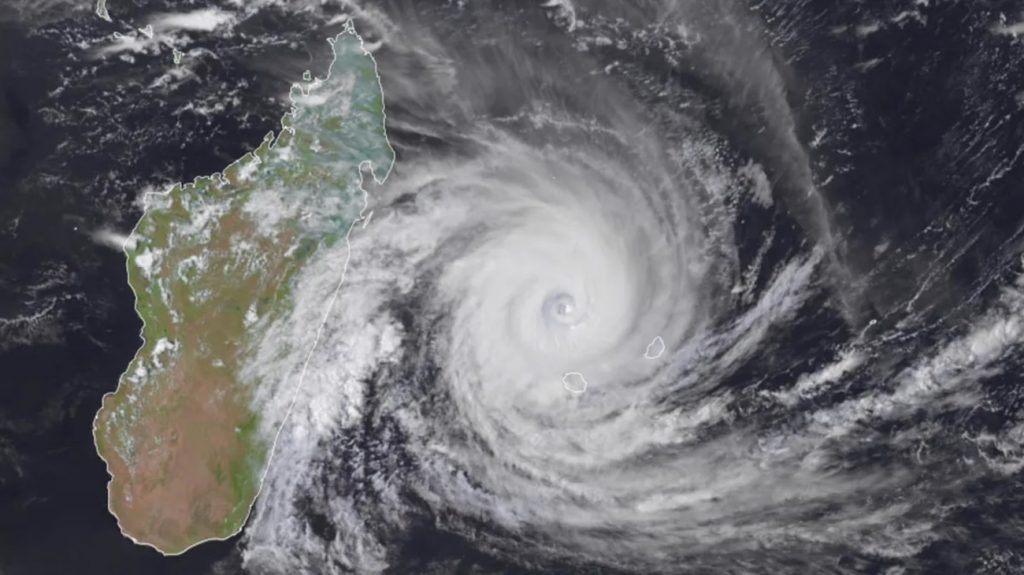 Madagascar se prepara para um desastre com o ciclone Batsirai