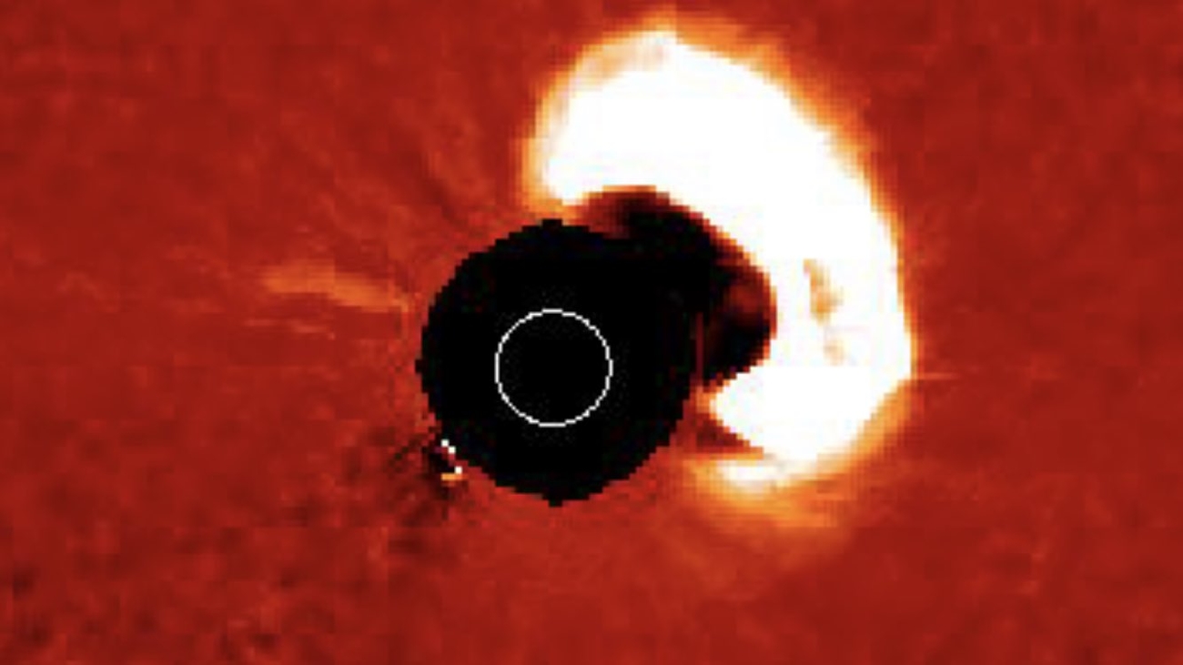 <span class="entry-title-primary">Erupção no Sol gera alerta de tempestade geomagnética</span> <h2 class="entry-subtitle">Ejeção de massa coronal está prevista para chegar à Terra entre este domingo e a segunda com tempestade solar e auroras </h2>